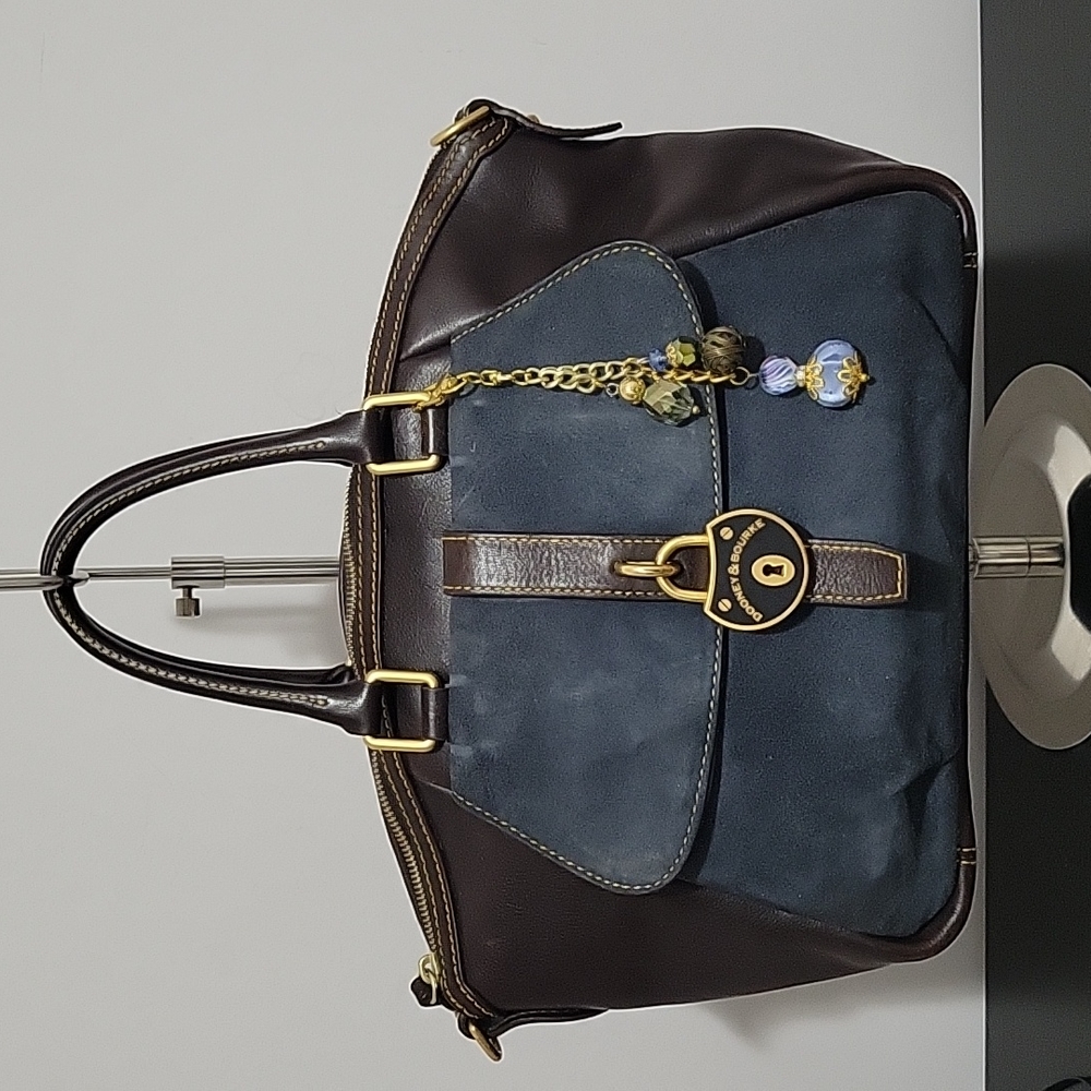 Dooney & Bourke